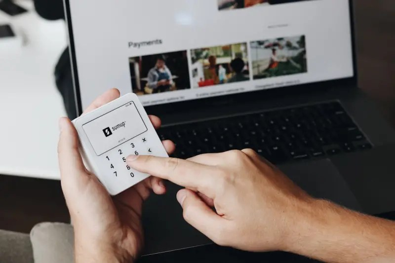 Reinventing B2B Commerce with Decentralized Marketplaces - Ecom Directory Reinventing B2B Commerce with Decentralized Marketplaces - Ecom Directory