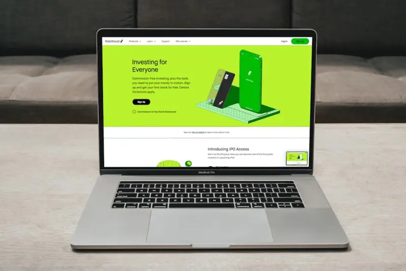 Why Progressive Web Apps Are Redefining Ecommerce Development - Ecom Directory